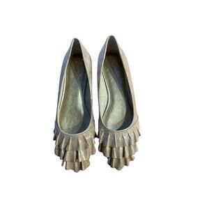 New Seychelles Anthropologie pointed toe flats gold metallic size 7.5